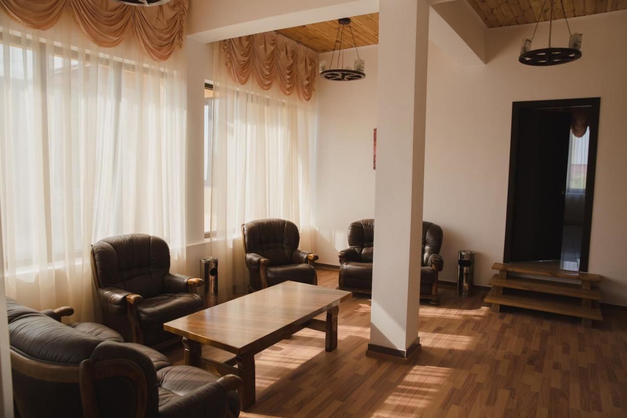 Гостевой дом Casa Rustica Фокшани-4